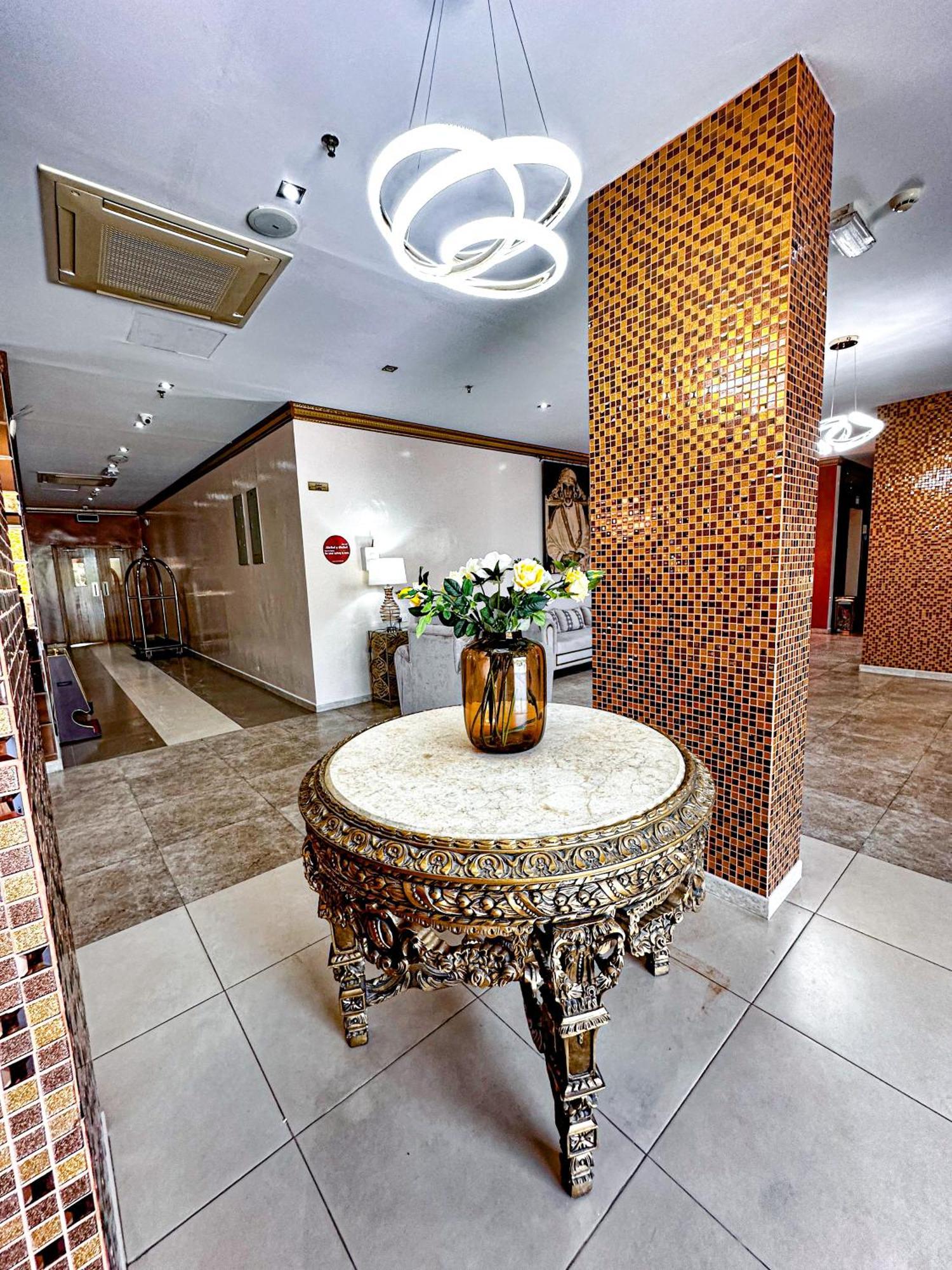 Riyam Hotel Maszkat Kültér fotó